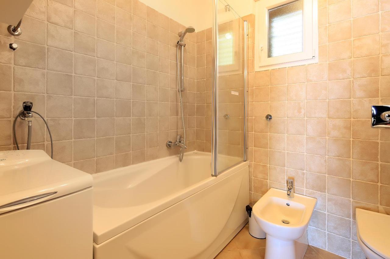 Apartment Vincent With Beautiful Sea View Terrace Klenovica Dış mekan fotoğraf
